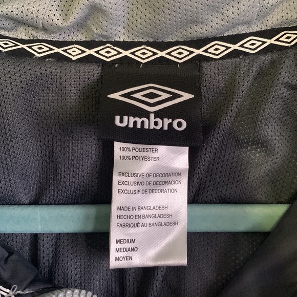 Umbro for Target Windbreaker - Picture 2 of 3